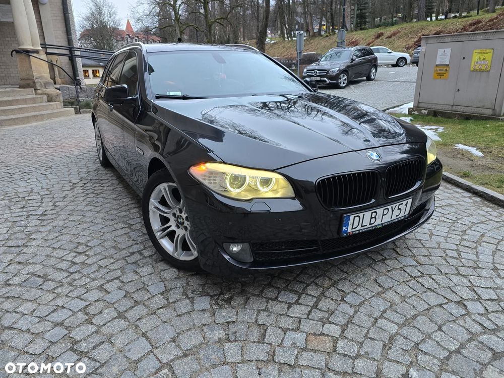 BMW Seria 5 520d - 31