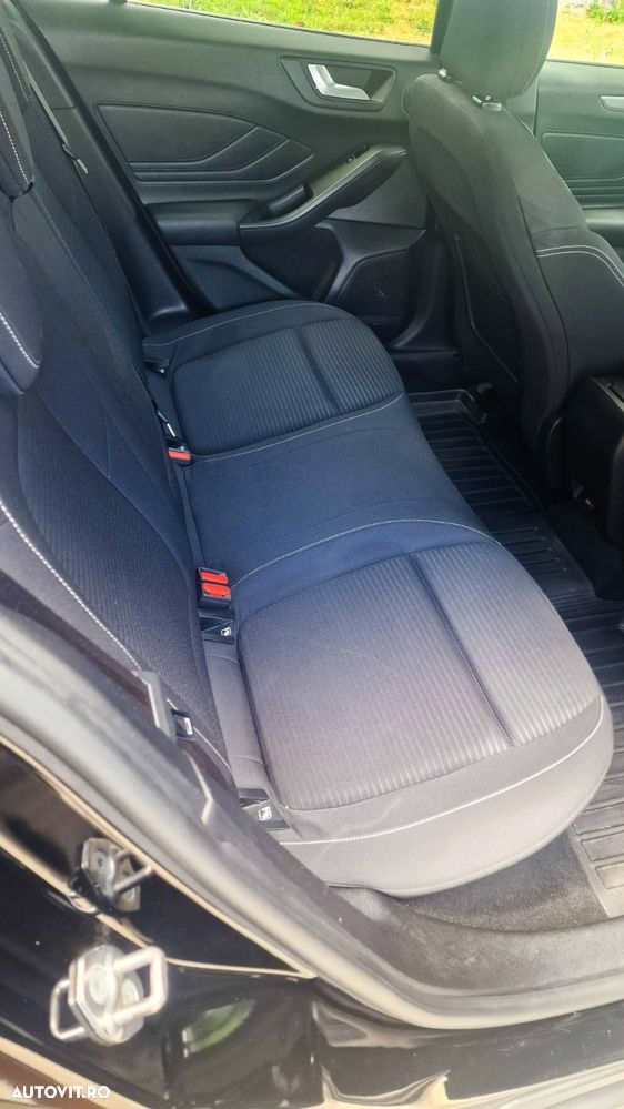 Ford Focus - 15