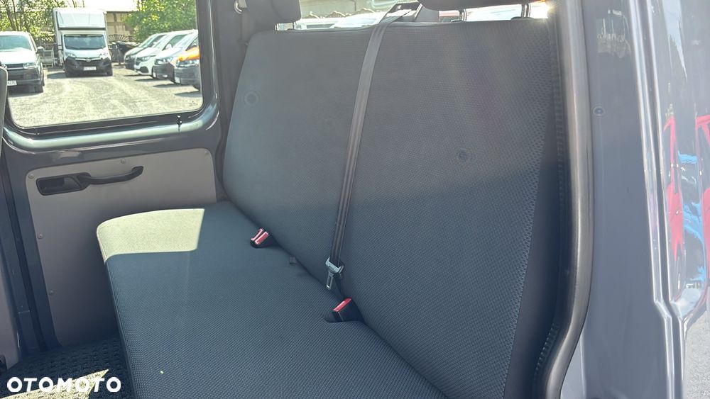 Volkswagen Transporter T6 - 18