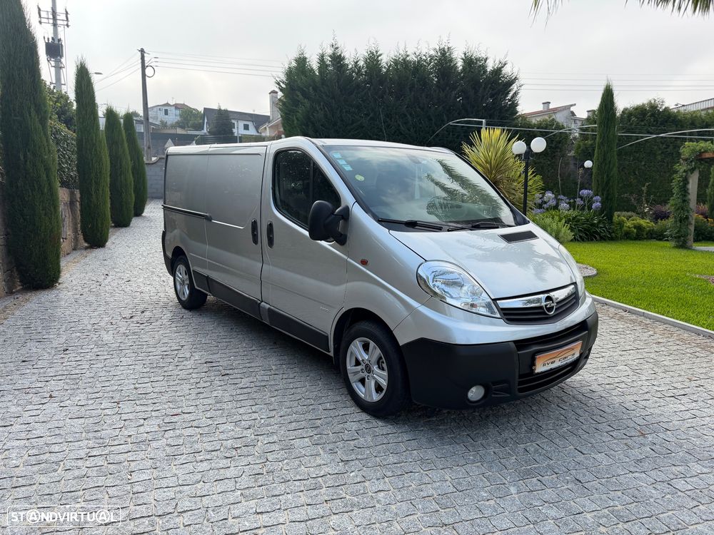 Opel Vivaro Lh2 - 2