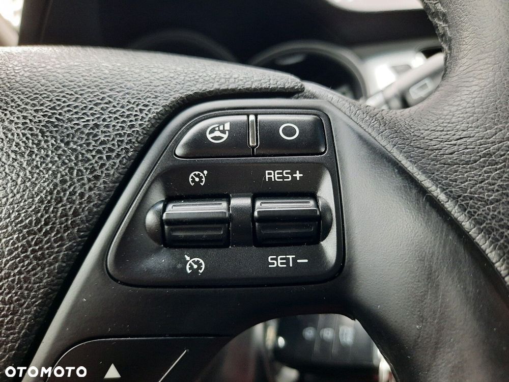 Kia Ceed Cee'd 1.6 GDI M - 30