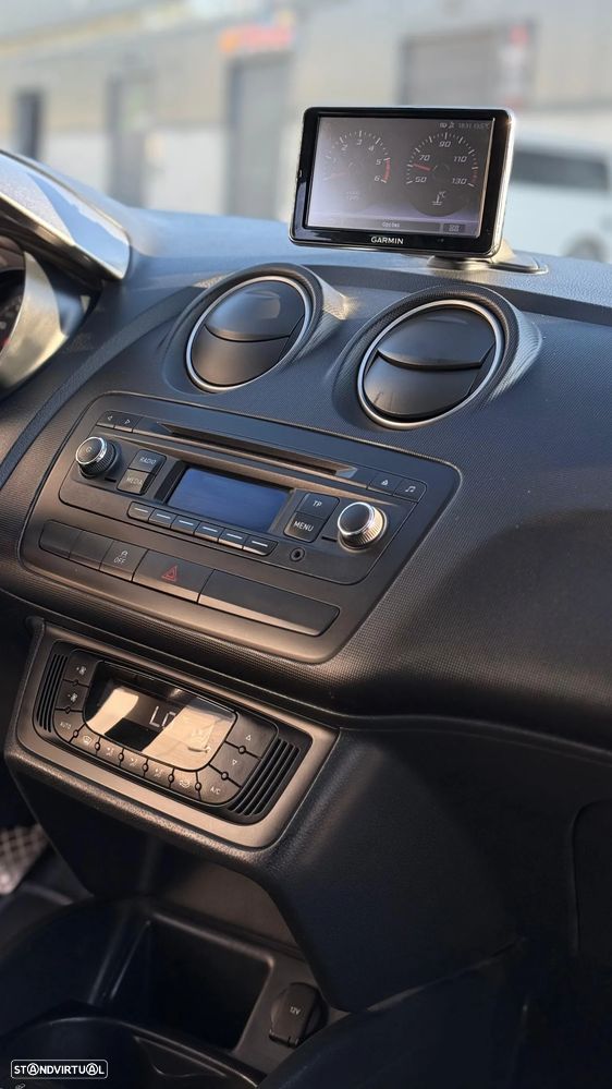 SEAT Ibiza 1.6 TDI FR - 11
