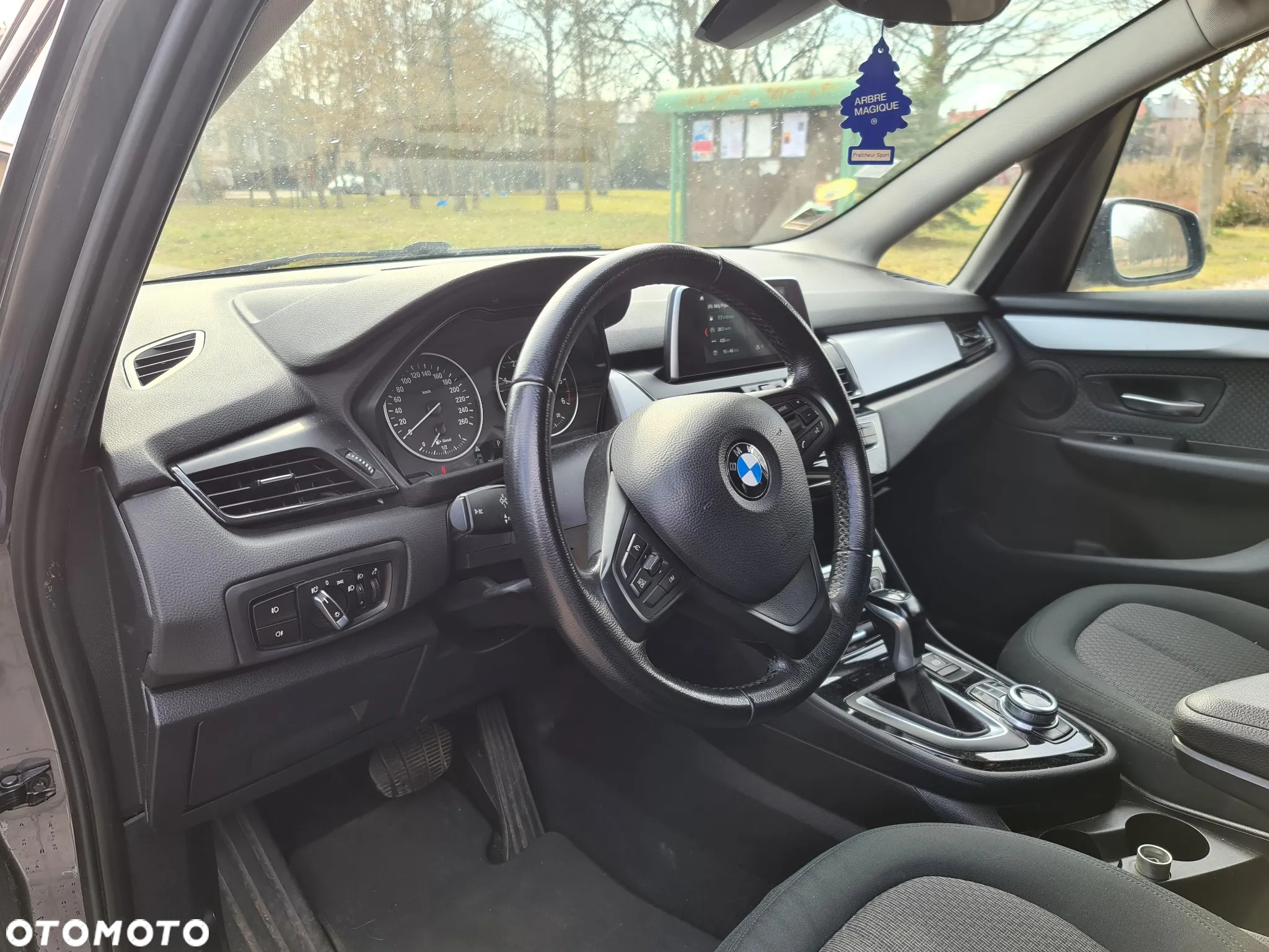 BMW Seria 2 216d Gran Tourer - 12