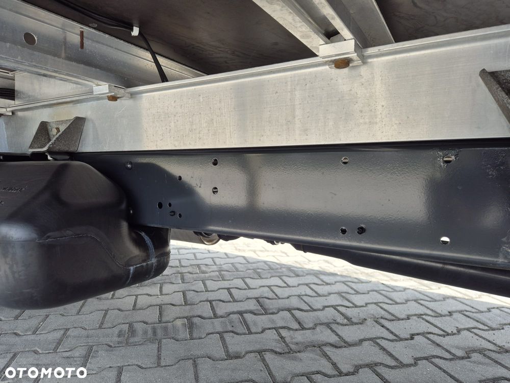 Iveco Daily 3,0 L❗35S18❗Kontener 8EP❗Winda 750KG❗HI-MATIC - 21