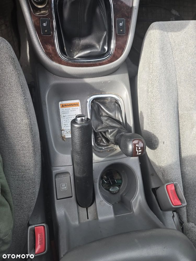 Suzuki Grand Vitara - 23
