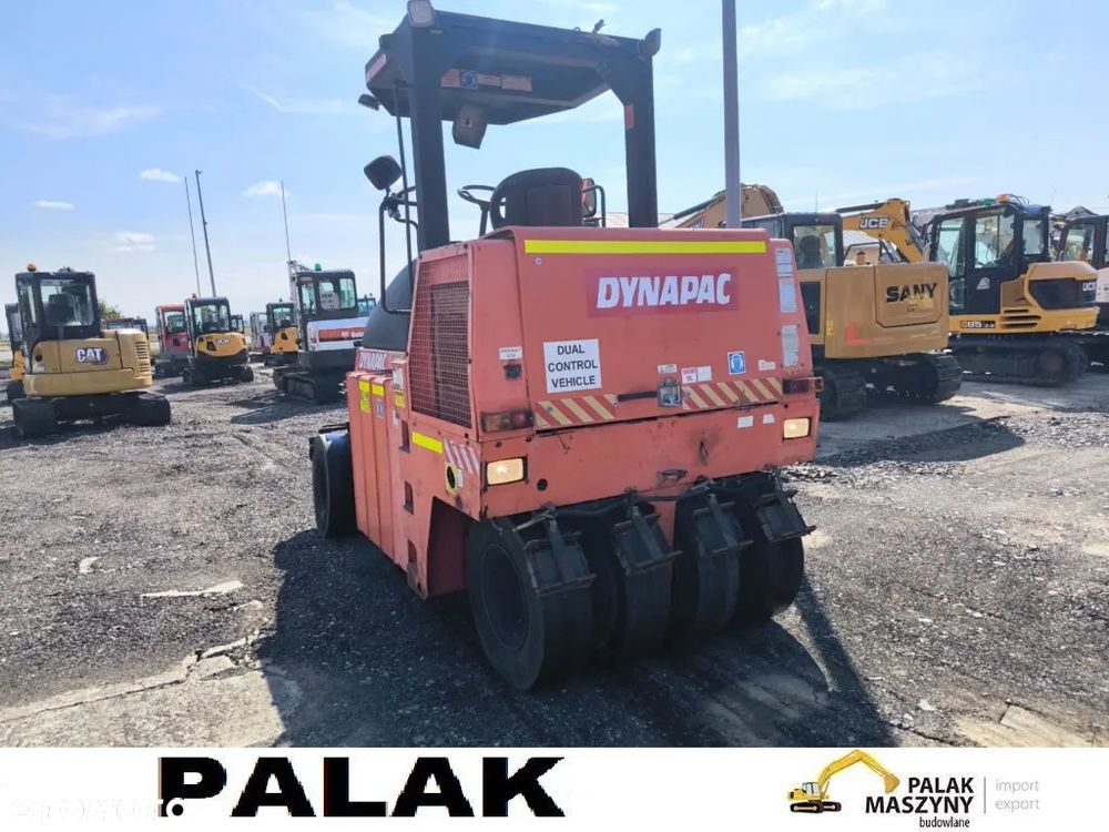 Dynapac Walec drogowy  DYNAPAC CP 142 , GUMA-GUMA  ,2013 rok - 9