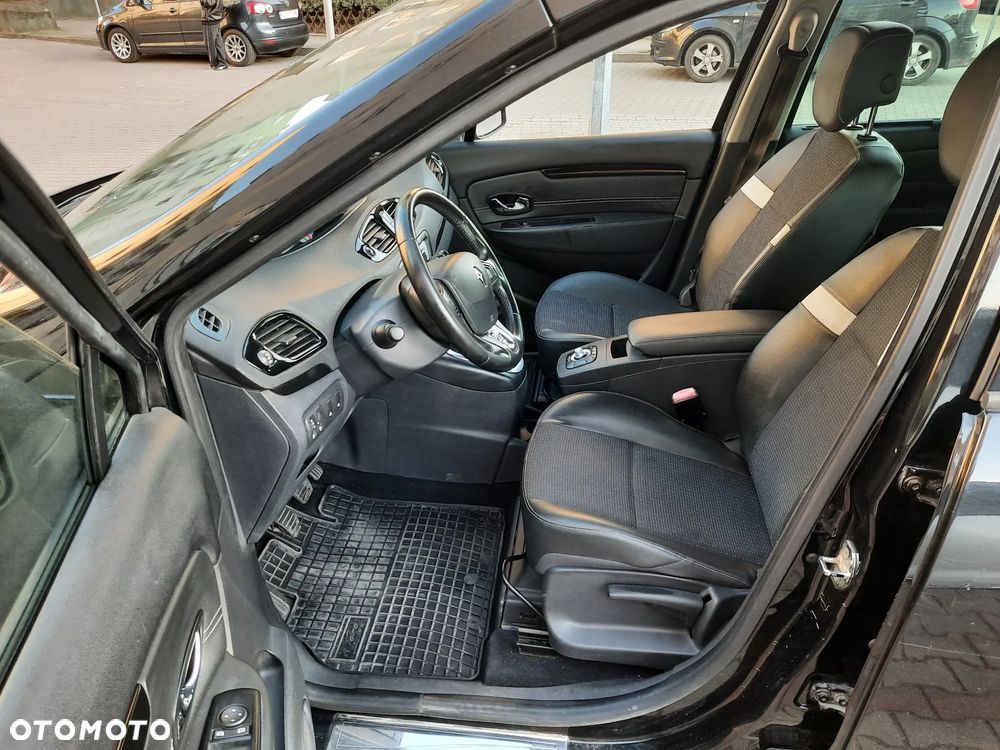 Renault Scenic dCi 110 Expression - 10