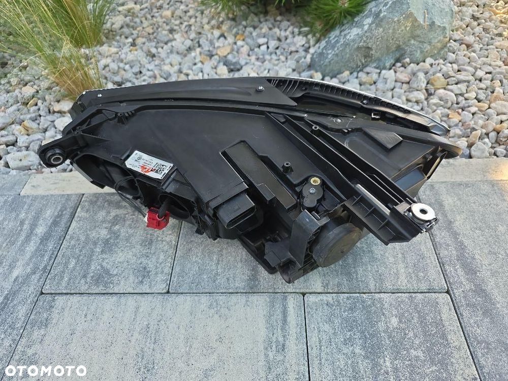 VW PASSAT B8 3G1 Lampa prawa przód Full Led Dynamic 3G1941114A Chrom - 8