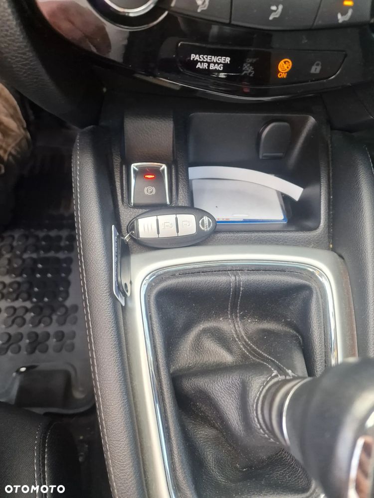 Nissan Qashqai 1.2 DIG-T Tekna - 11