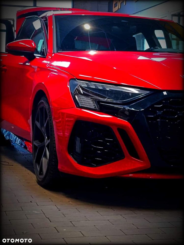 Audi RS3 Limousine - 33