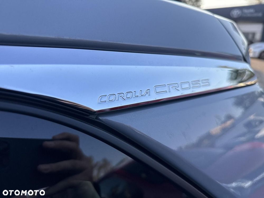 Toyota Corolla Cross 2.0 Hybrid Style - 11