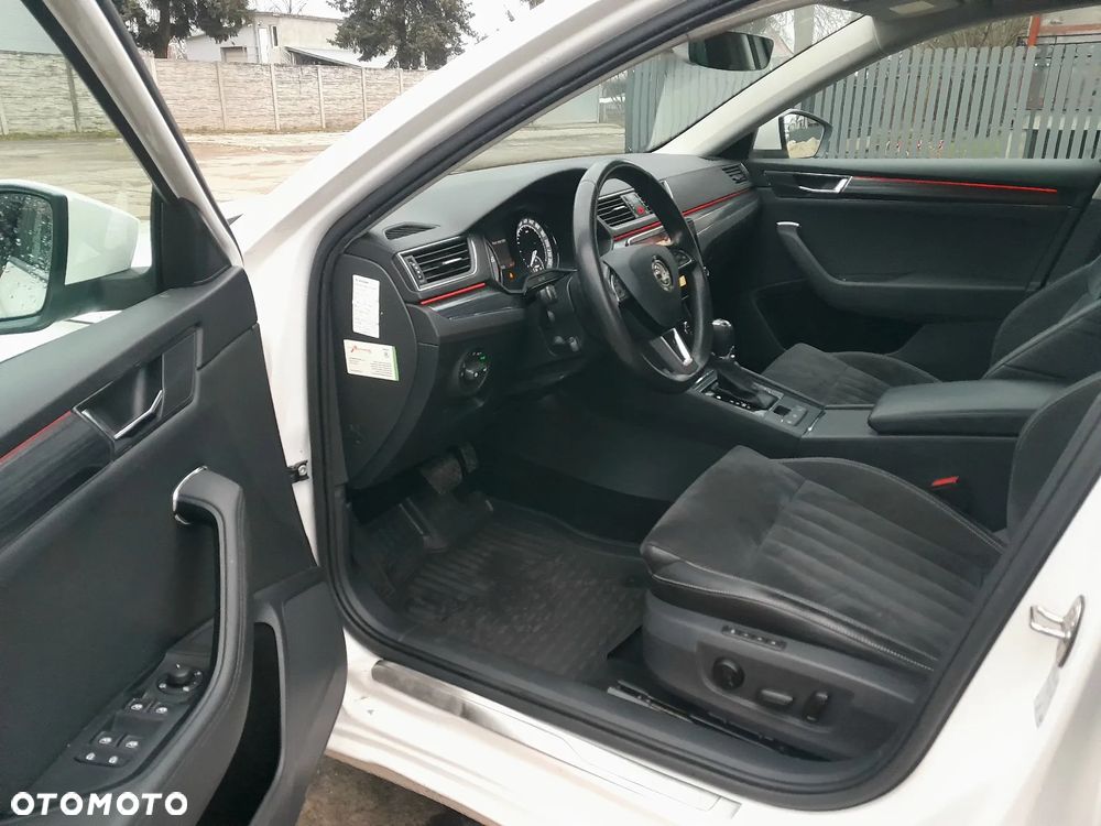 Skoda Superb ver-2-0-tdi-style - 9
