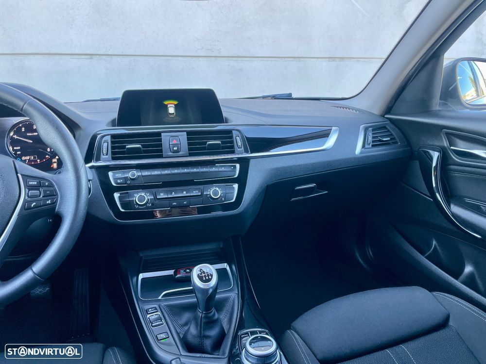 BMW 116 d Line Sport - 14