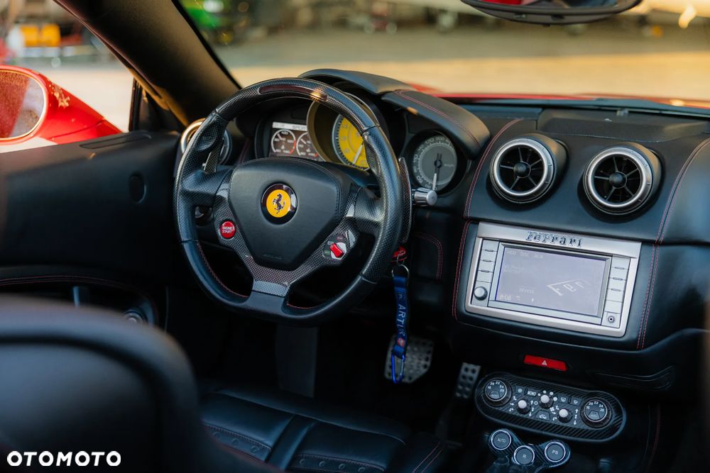 Ferrari California - 17
