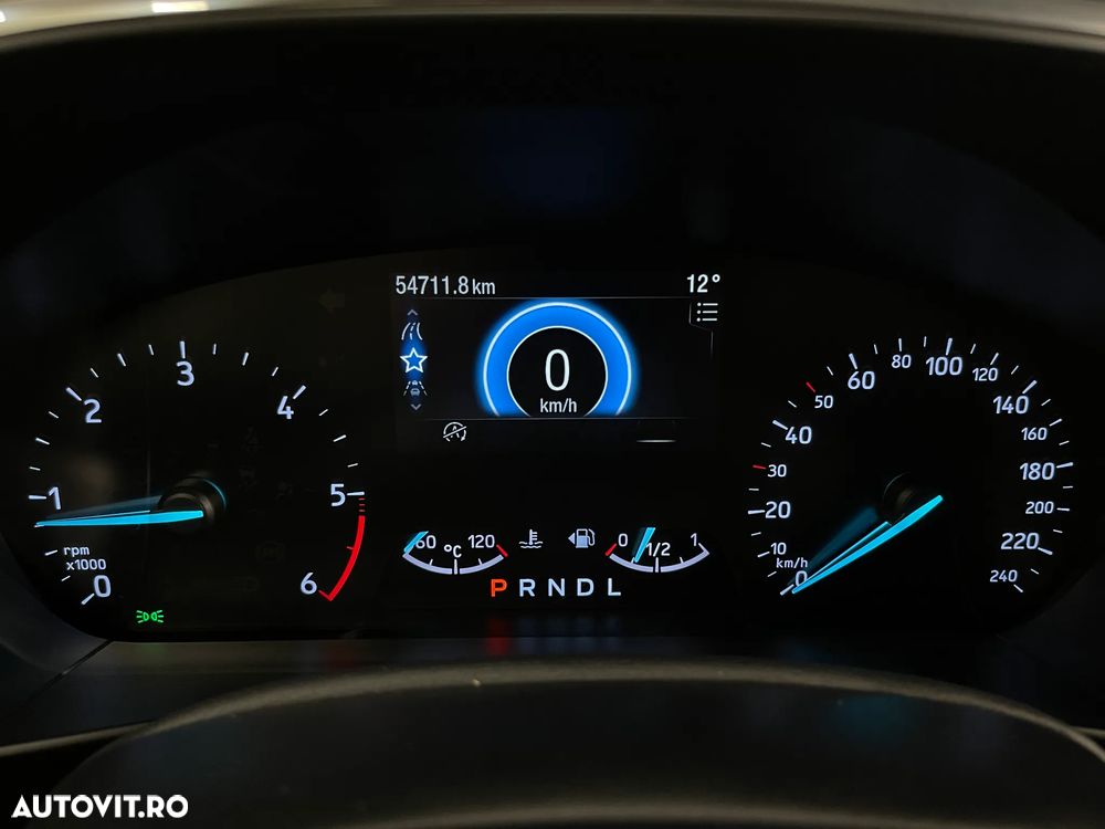 Ford Focus 1.5 EcoBlue Titanium Business - 23