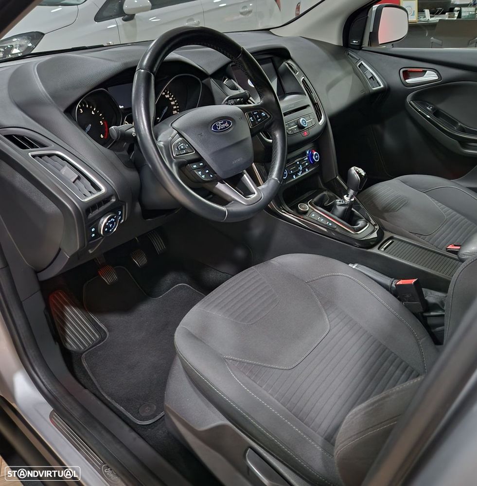 Ford Focus SW 1.5 TDCi Titanium - 7