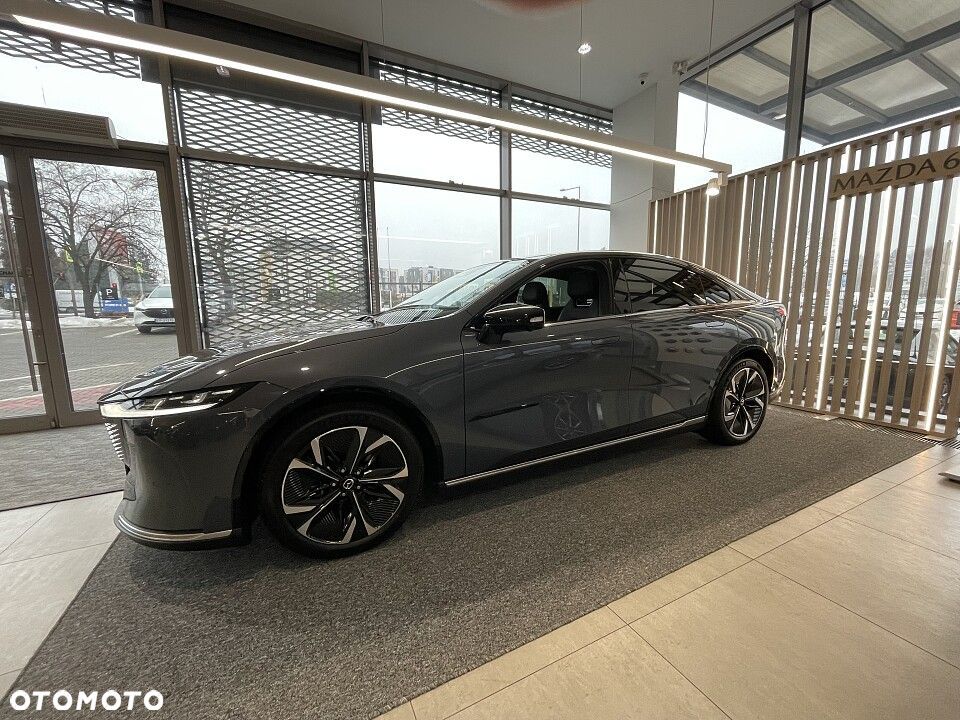 Mazda 6e - 8