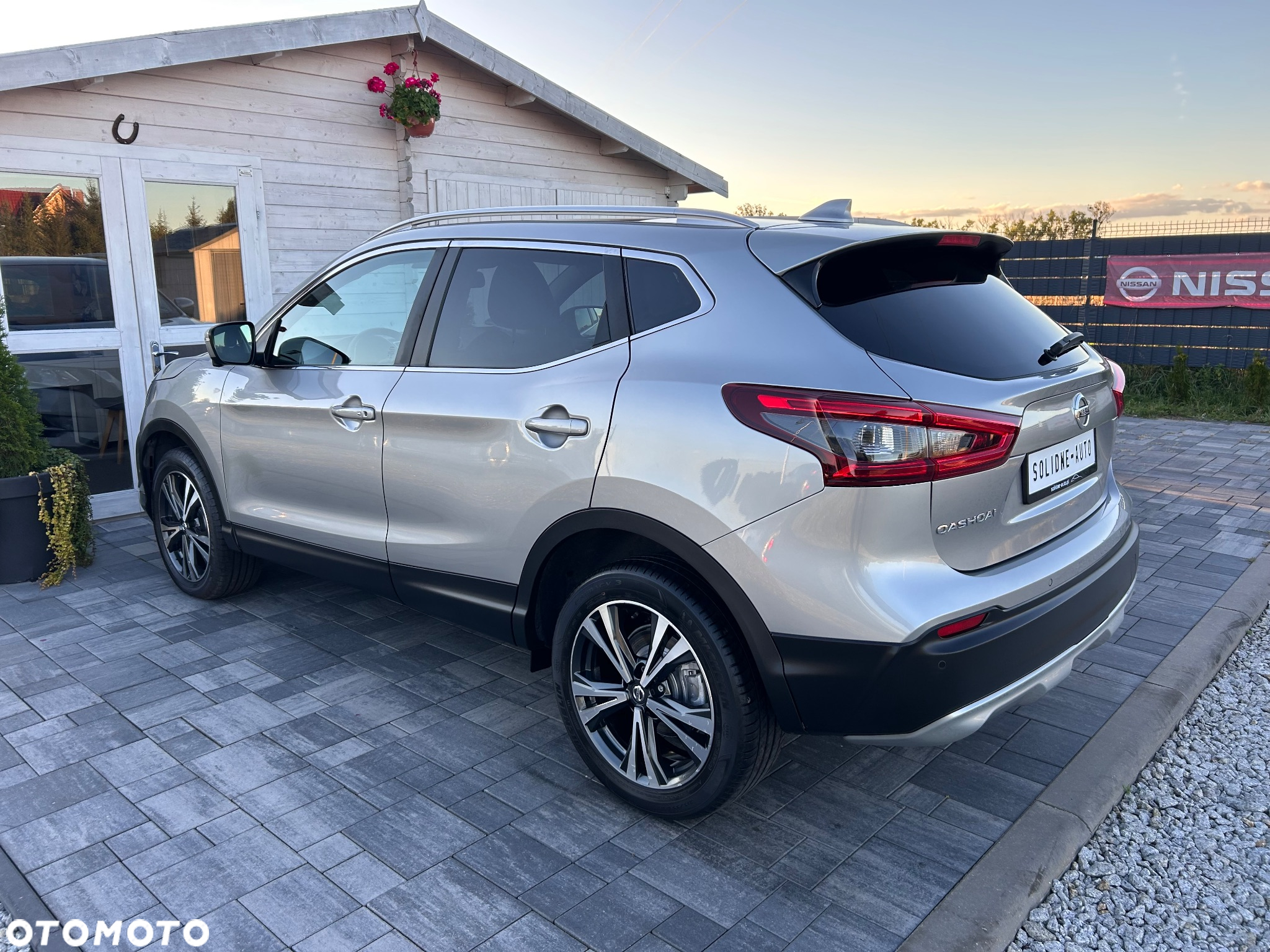 Nissan Qashqai 1.6 DIG-T N-Connecta - 6