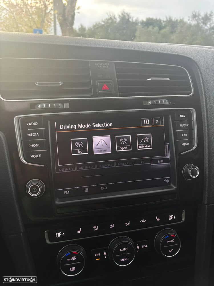 VW Golf 2.0 TDi GTD - 26