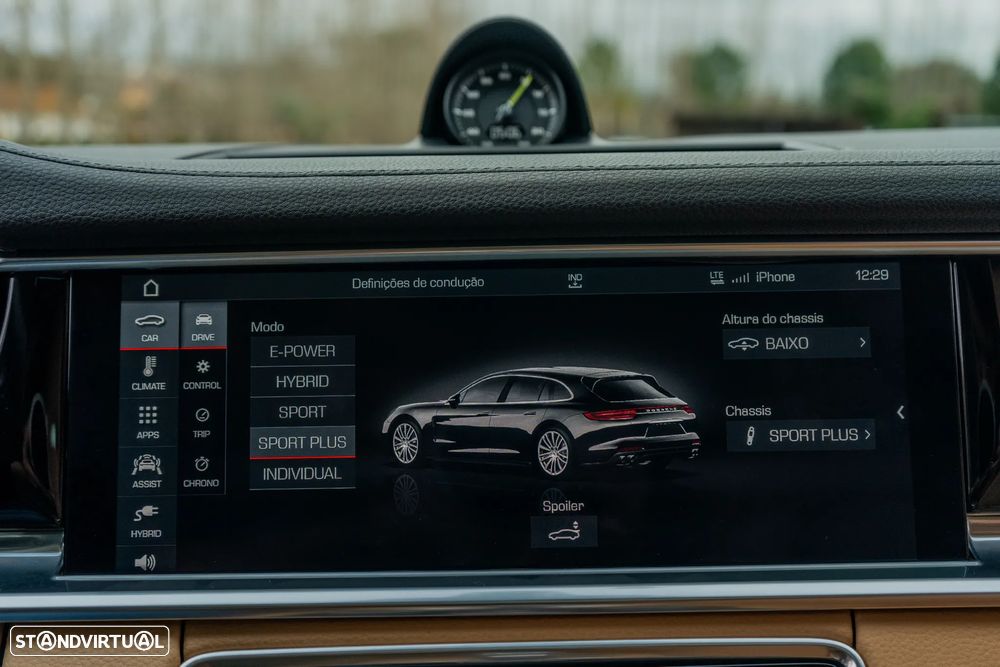 Porsche Panamera Sport Turismo 4 E-Hybrid - 39