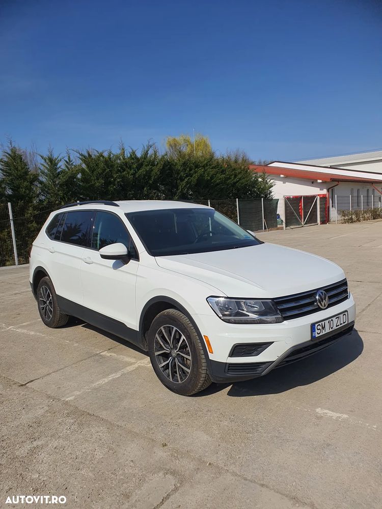 Volkswagen Tiguan - 11