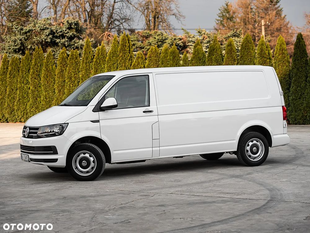 Volkswagen Transporter - 4