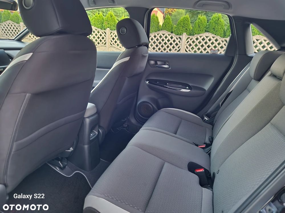 Honda Jazz 1.5 i-MMD Executive Crosstar (Czarny Dach) - 26