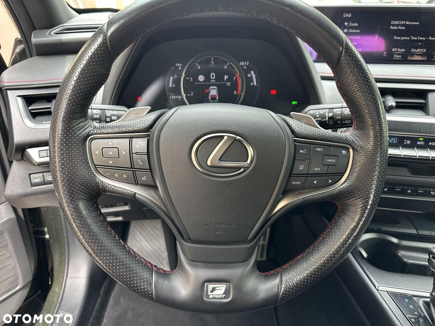 Lexus UX 200 F Sport 2WD - 13