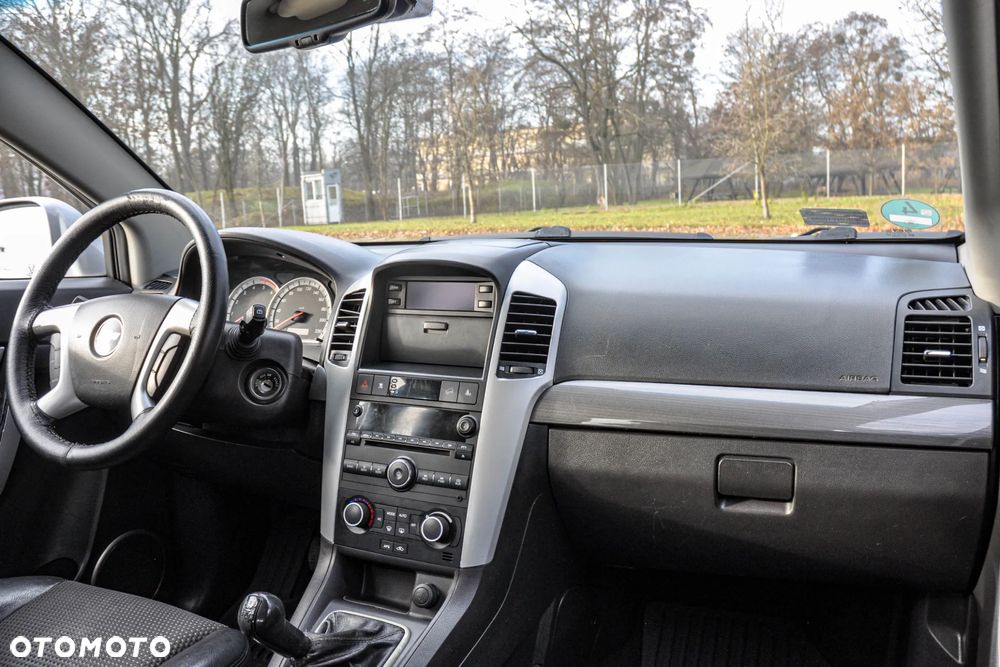 Chevrolet Captiva - 10