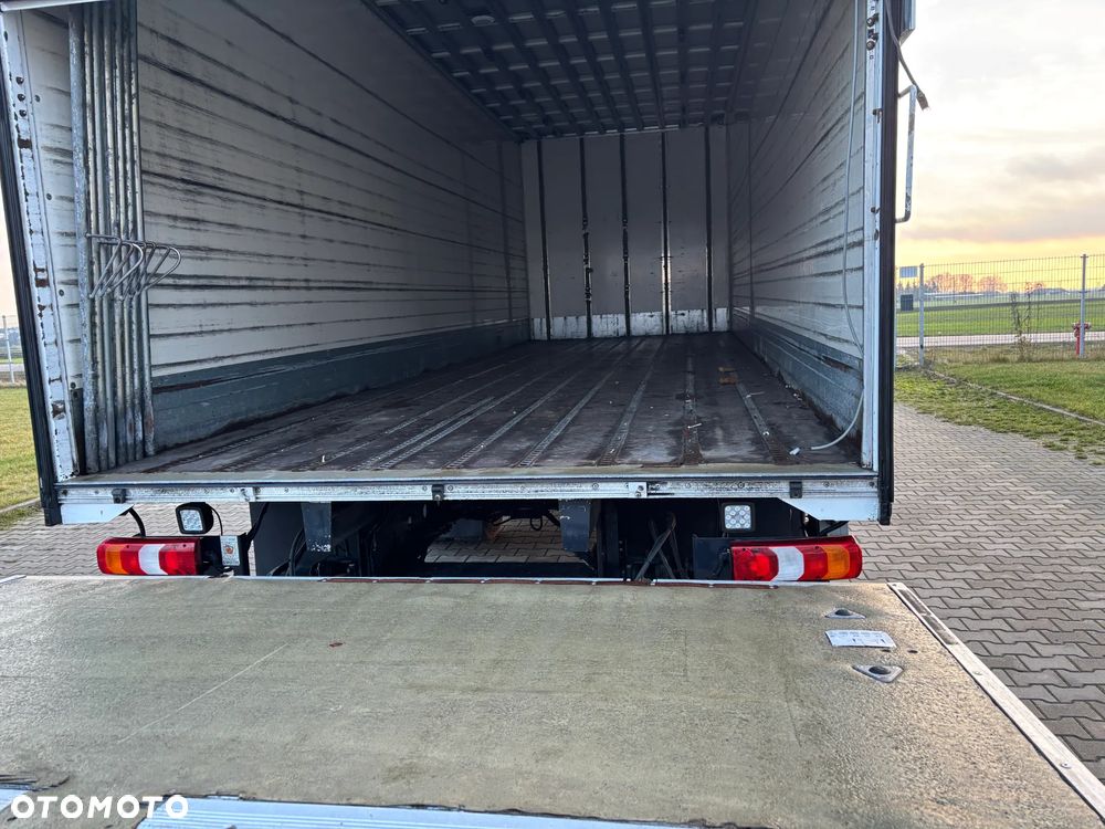 Mercedes-Benz ATEGO 1524  EURO 6 (1527, 1530) kontener z windą , kabina przeedłużana  z łóżkiem składanym - 22