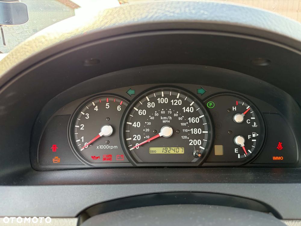 Kia Sorento 2.5 CRDi (lea) - 8