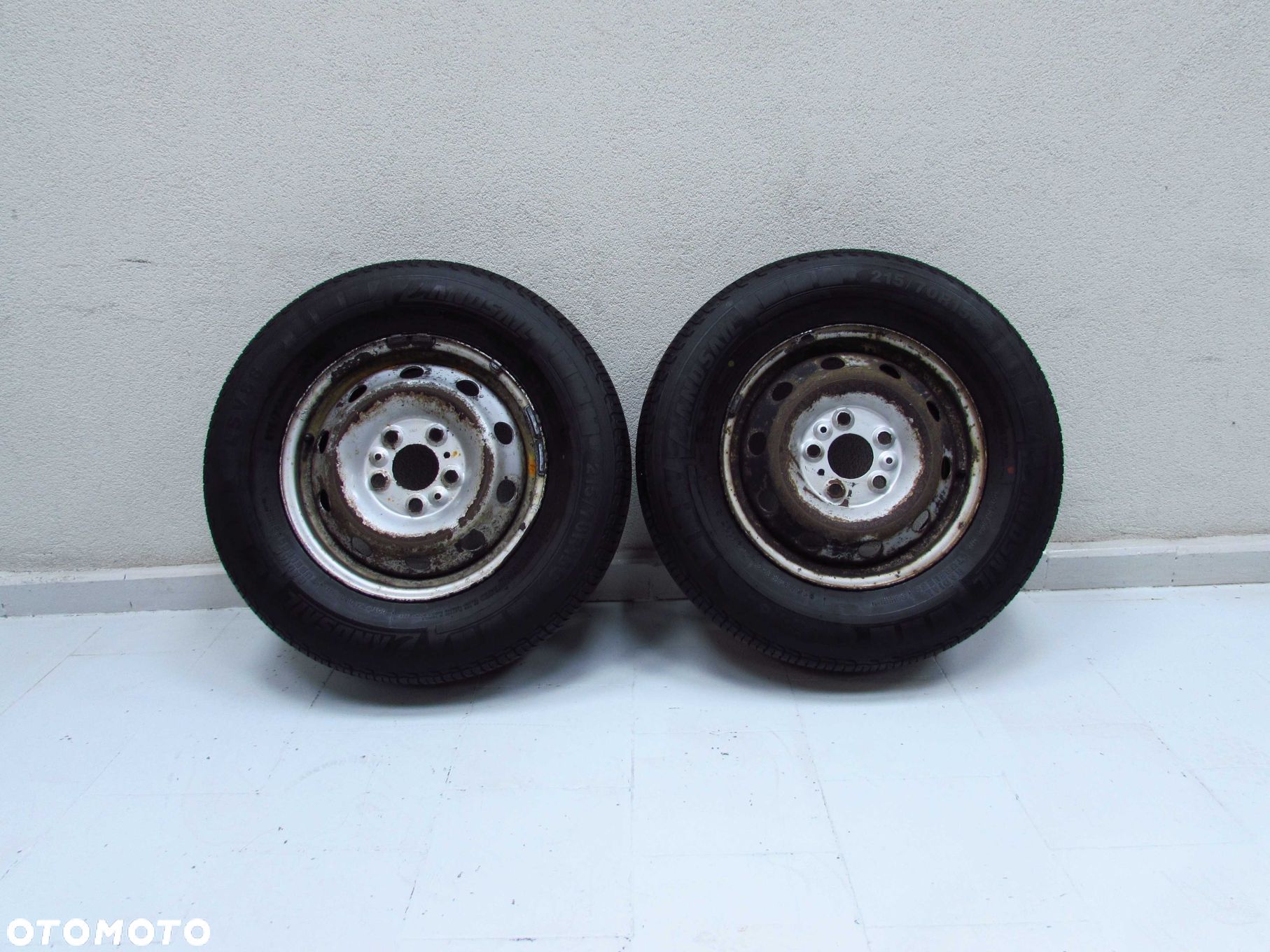 IVECO DUCATO BOXER 5X118 6J15 '' ET68 KOLO FELGA STALOWA 215/70R15C 1395239080 OPONA 4mm - 1