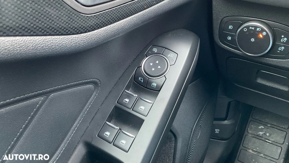 Ford Focus 1.5 Ecoboost ST-Line - 15