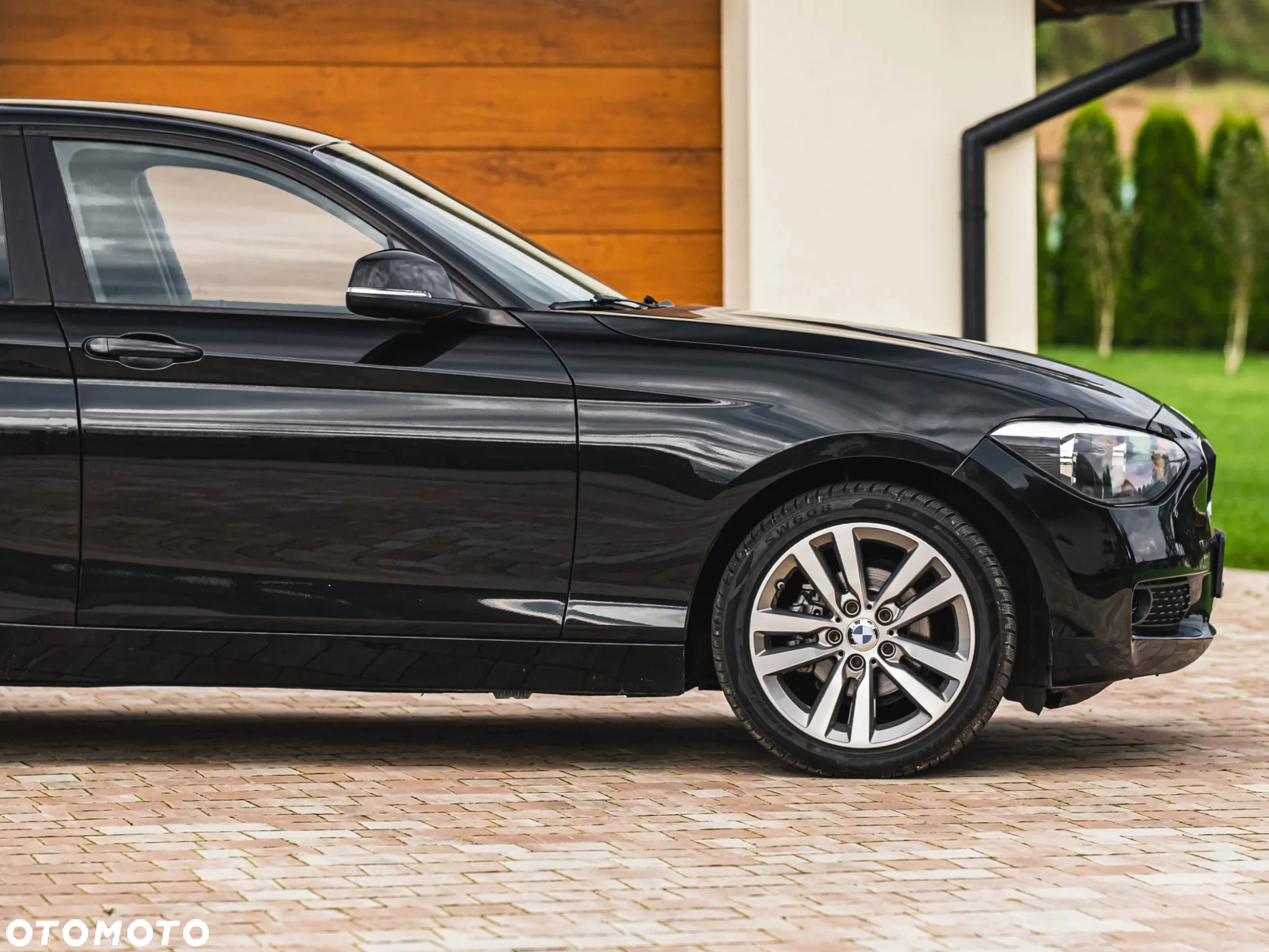 BMW Seria 1 116d - 15