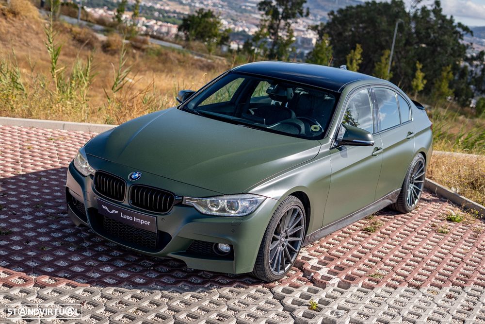 BMW 328 i Pack M - 11
