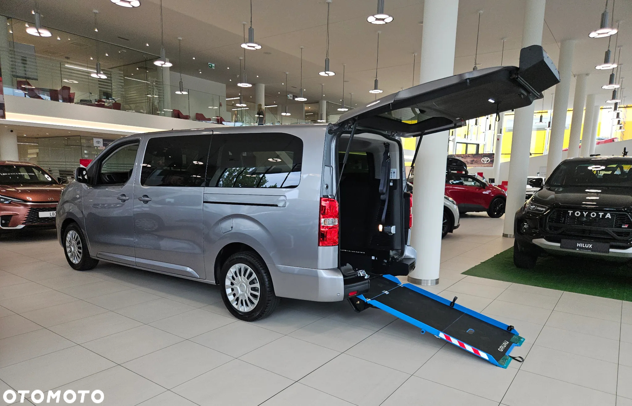Toyota Proace Verso 2.0 D4-D Long Business - 10
