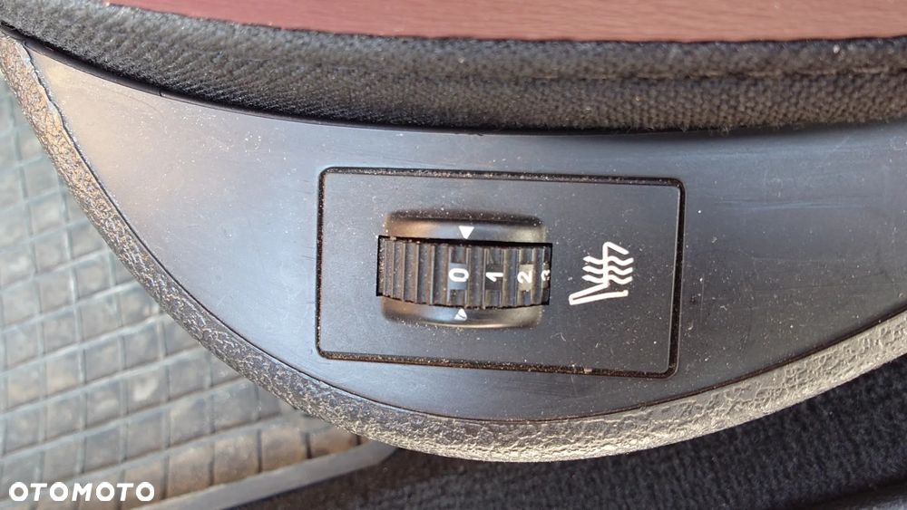 Peugeot 407 3.0 V6 Sport - 33