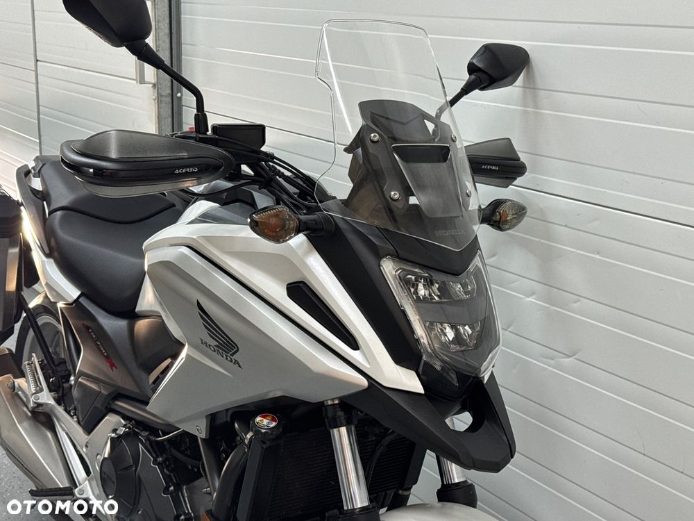 Honda NC - 16