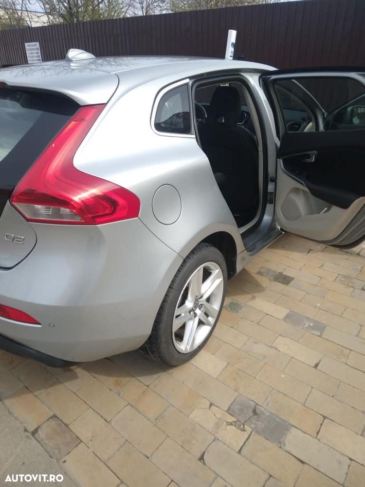 VOLVO V40 2014 — imagine 12