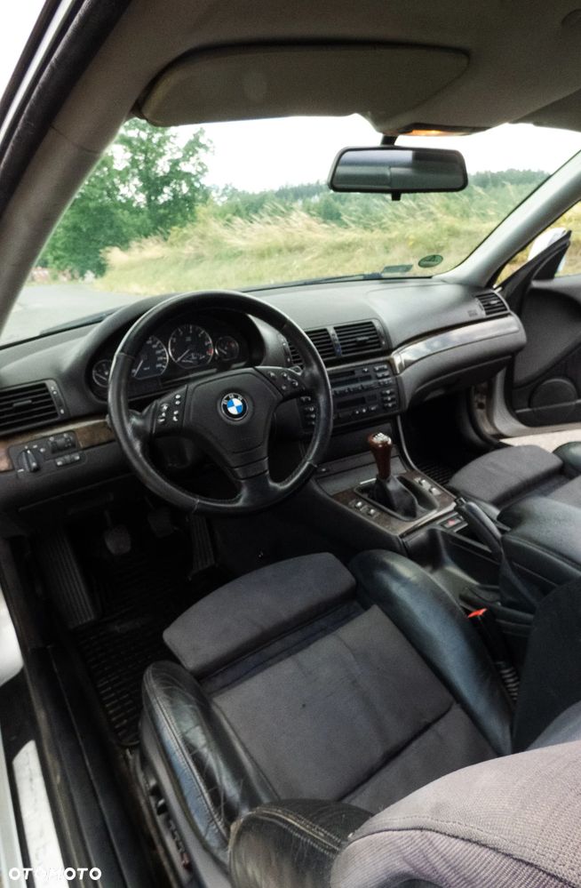 BMW Seria 3 320Ci - 11