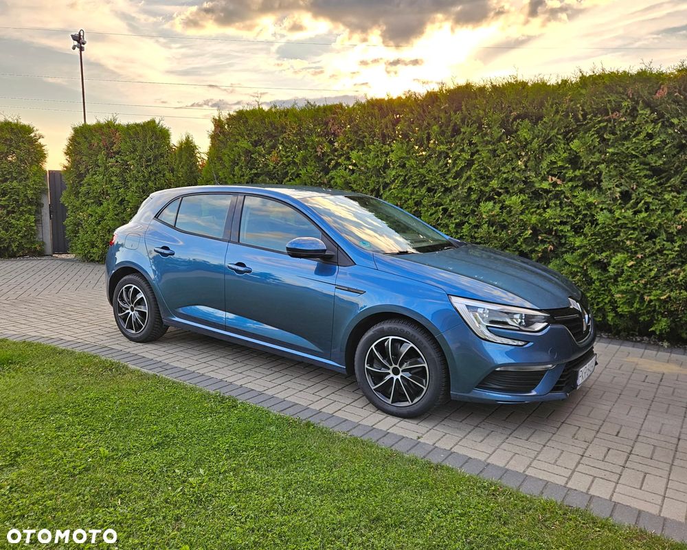 Renault Megane ENERGY TCe 100 EXPERIENCE - 16