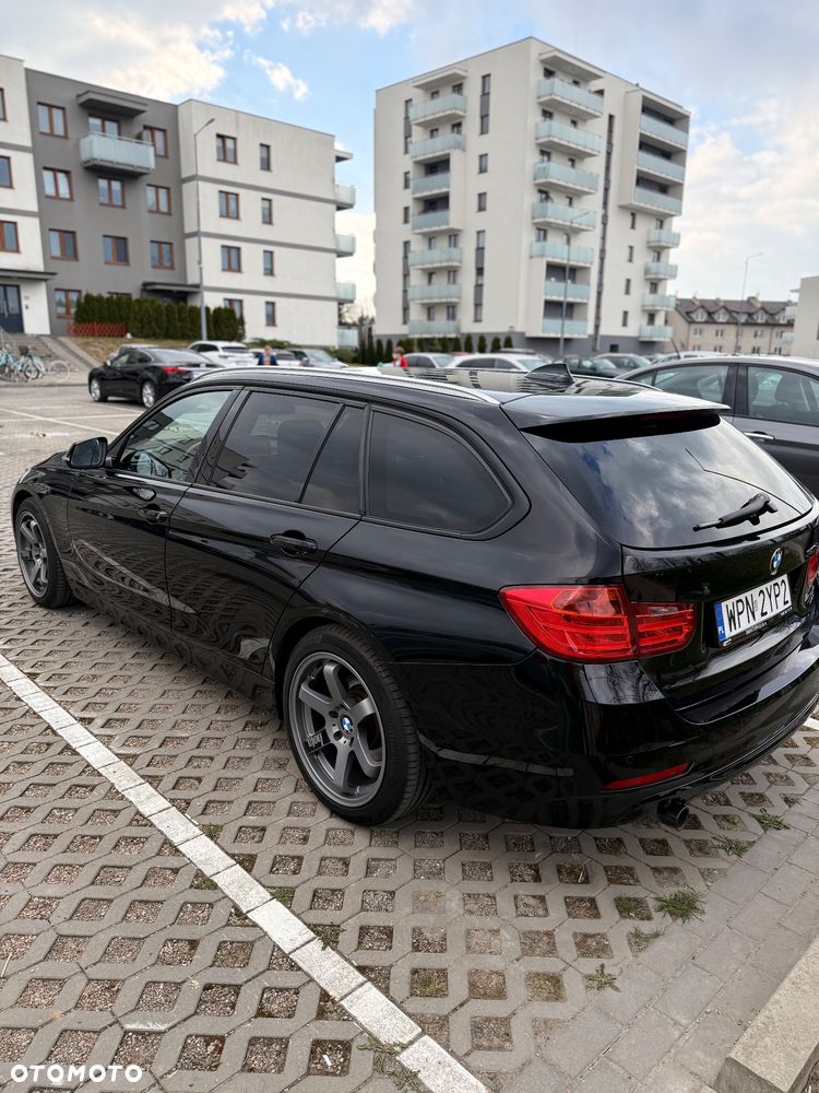 BMW Seria 3 320d - 3
