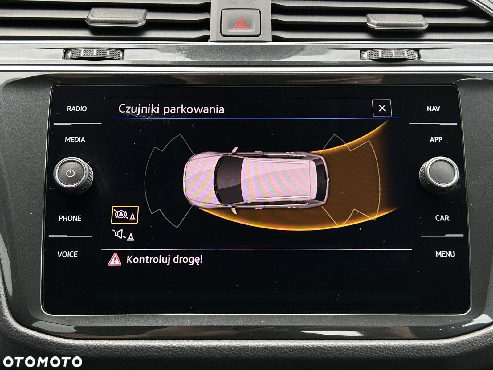 Volkswagen Tiguan - 26