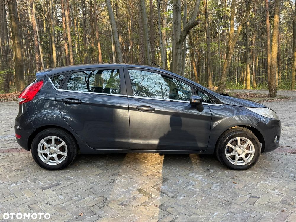Ford Fiesta 1.6 Titanium - 6