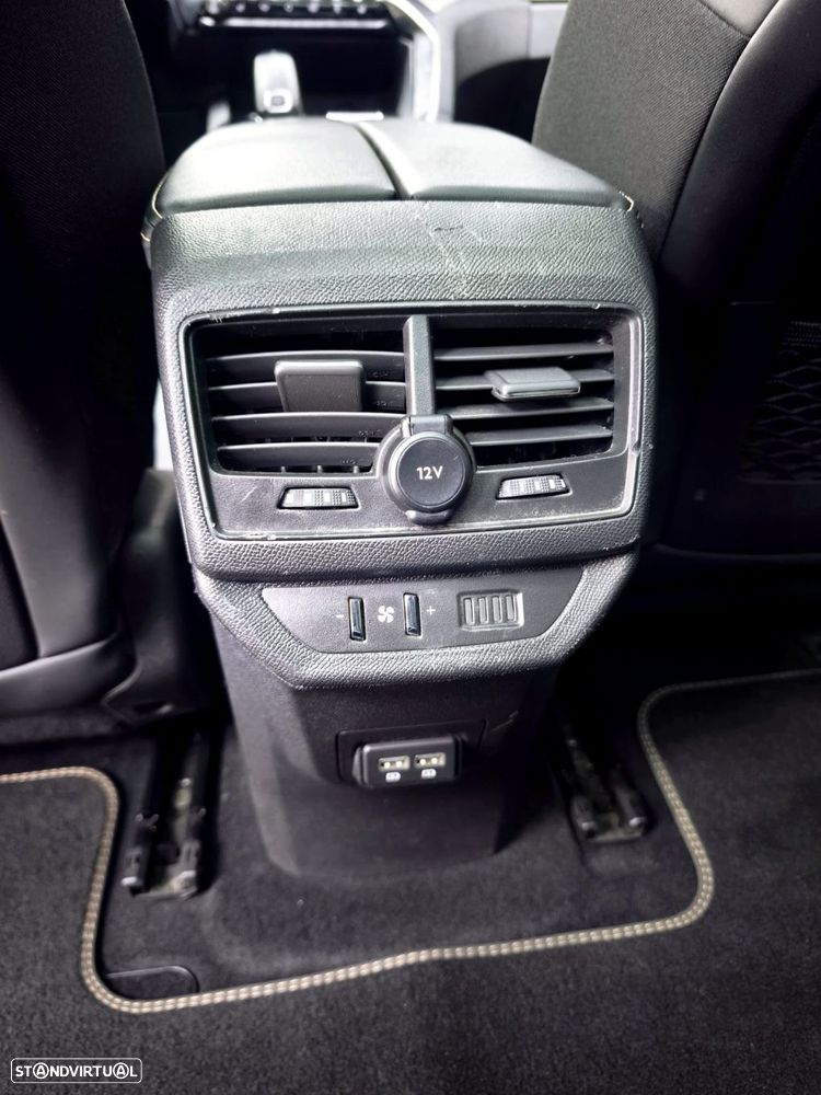 Peugeot 5008 1.5 BlueHDi GT Pack EAT8 - 35