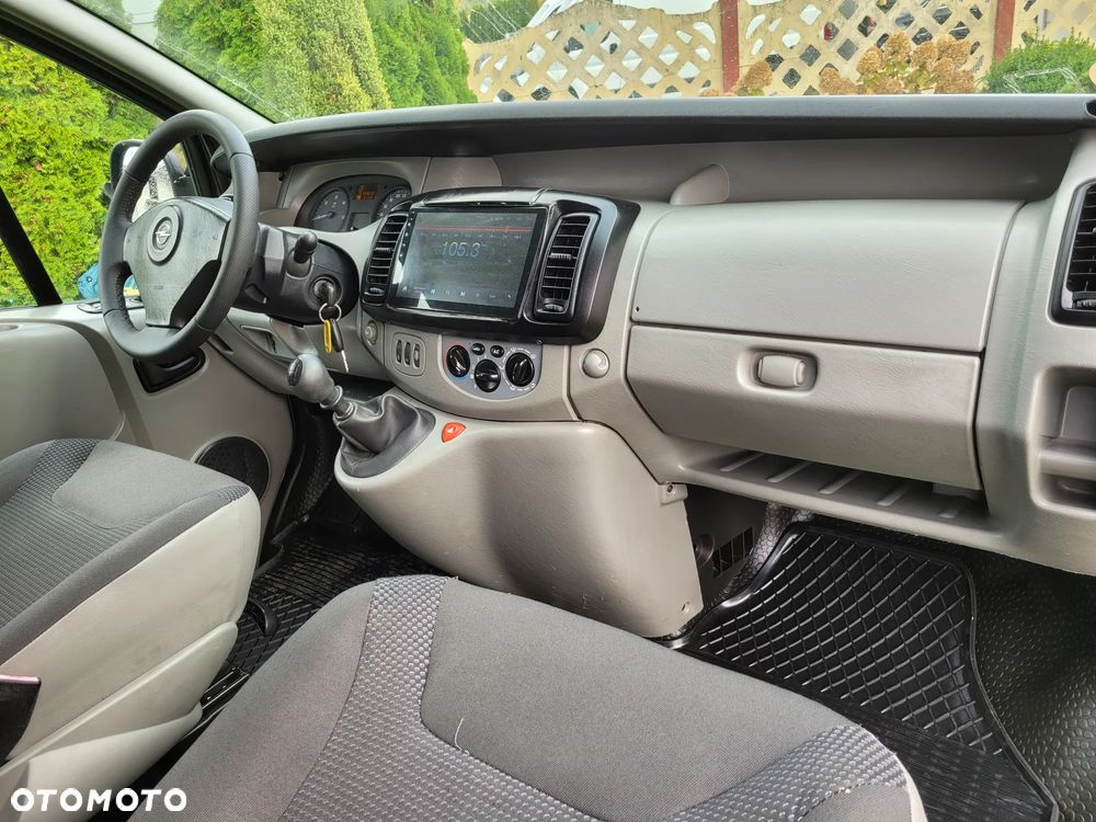 Opel VIVARO - 11