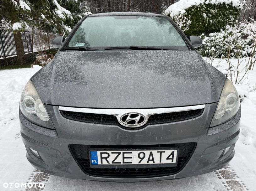 Hyundai i30 1.6 Comfort - 4