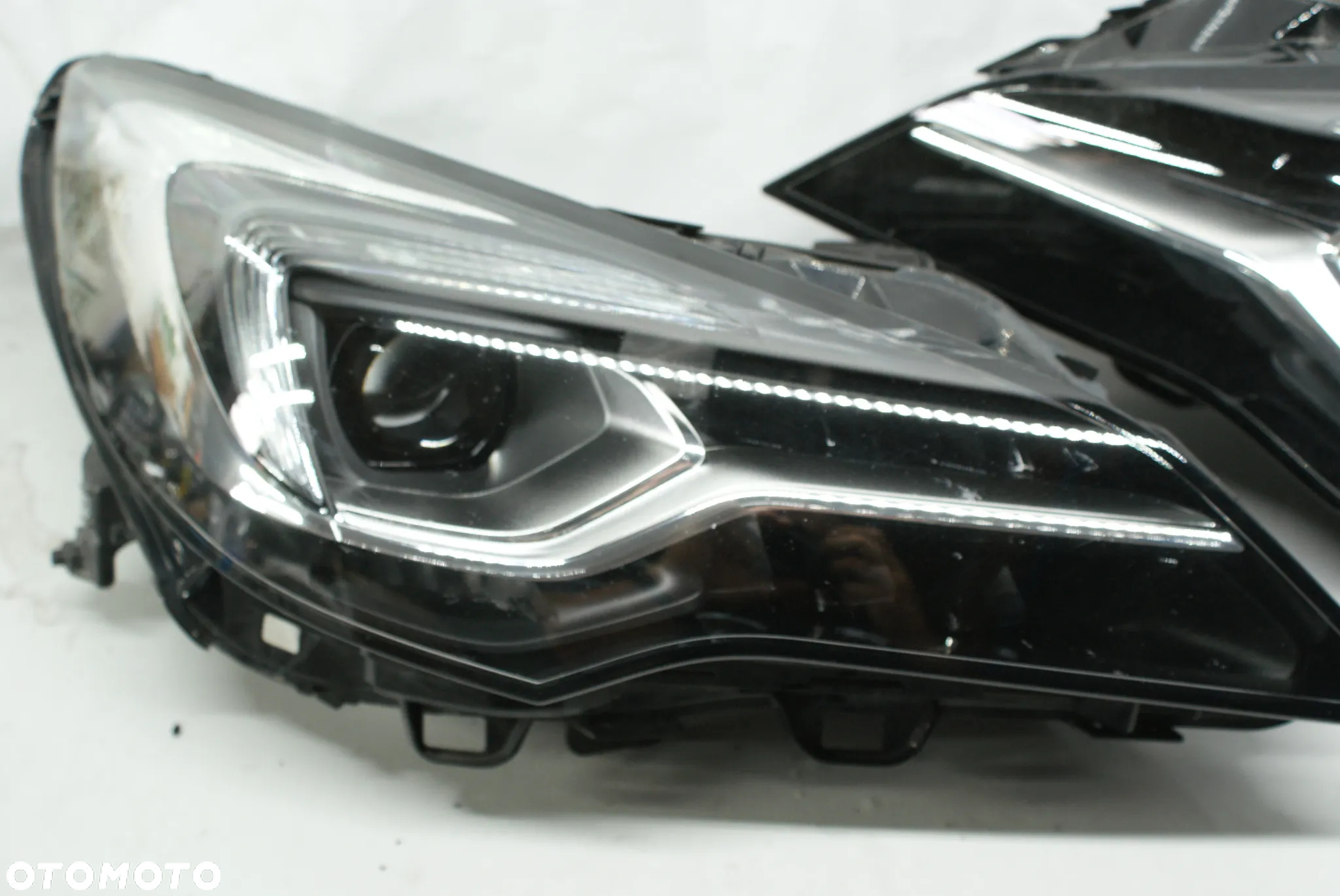 LAMPY PRZEDNIE OPEL ASTRA K LED LUX - 2