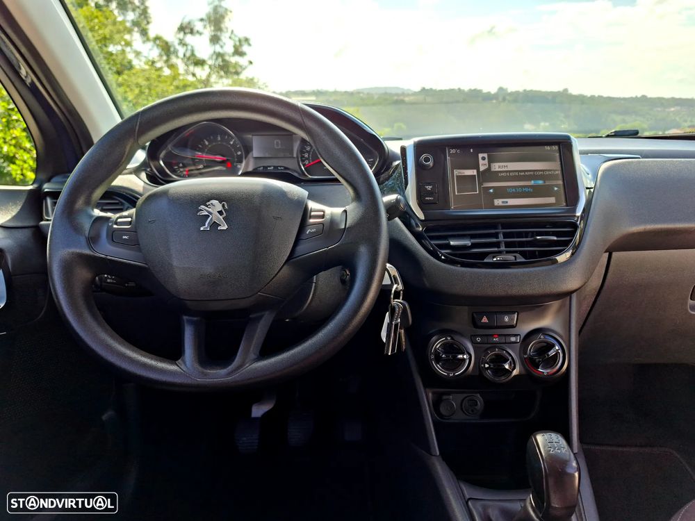 Peugeot 208 1.4 HDi Active - 8