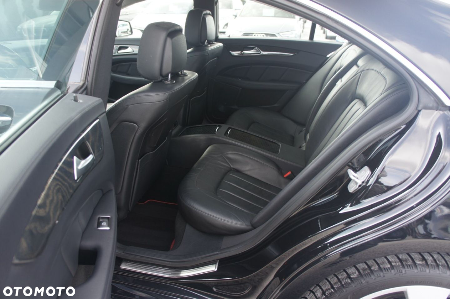 Mercedes-Benz CLS - 18